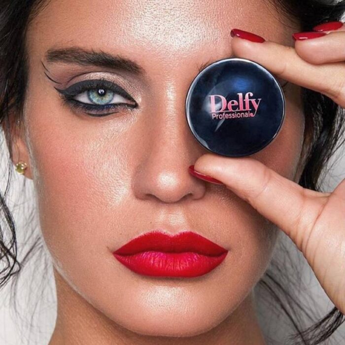 ⁦Delfy Gel Eyeliner 2 g- جل ايلاينر من ديلفي حجم 2 غم⁩ - الصورة ⁦4⁩