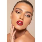 ⁦احمر شفاه كريمي مع مراه من دلفي 4غرام delfy lip stick gold duo sangria 4gr⁩ - الصورة ⁦3⁩