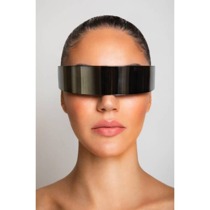 ⁦احمر شفاه كريمي مع مراه من دلفي 4غرام delfy lip stick gold duo caramel 4gr⁩ - الصورة ⁦3⁩