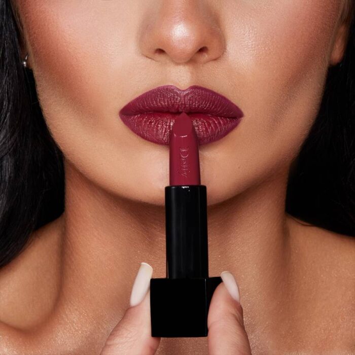 ⁦Delfy Velvetly Matt Lipstick - Marsala 4 G- احمر شفاه كريمي من ديلفي حجم 4 غم⁩ - الصورة ⁦6⁩