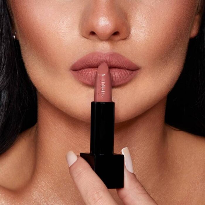 ⁦delfy lip stick matt desrt(مات )احمر شفاه كريمي مطفي 4غرام⁩ - الصورة ⁦6⁩