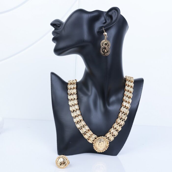 10336165_67dc566e7f5d1 طقم اكسسوارات بلدي 3 قطع لون ذهبي - الصورة 1