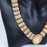 ⁦طقم اكسسوارات بلدي 3 قطع لون ذهبي⁩ - الصورة ⁦5⁩