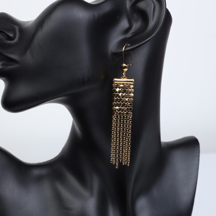 ⁦حلق شال بلدي لون ذهبي⁩ - الصورة ⁦2⁩