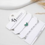 طقم 3 أساور فضي و أخضر بأشكال مختلفة