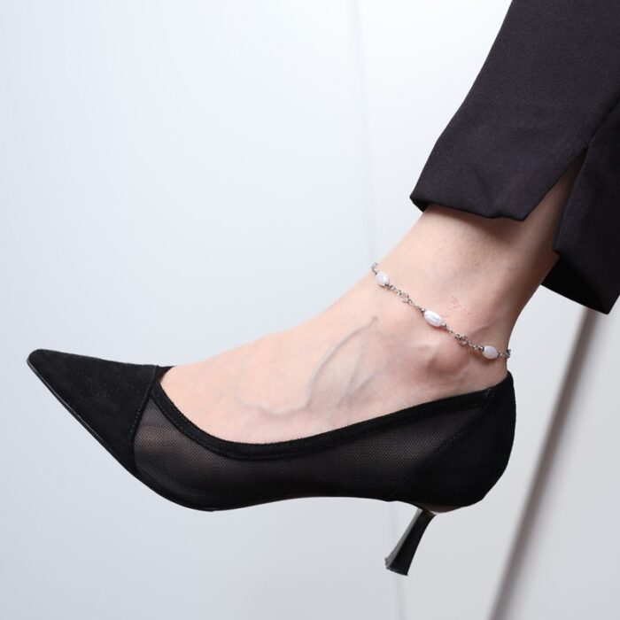 ⁦خلخال فضي بتصميم لولو بيضاوي⁩ - الصورة ⁦3⁩