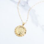 ⁦سلسال ذهبي بتصميم ليرة مجدل⁩ - الصورة ⁦3⁩