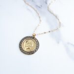 ⁦سلسال ذهبي بتصميم دائري⁩ - الصورة ⁦2⁩