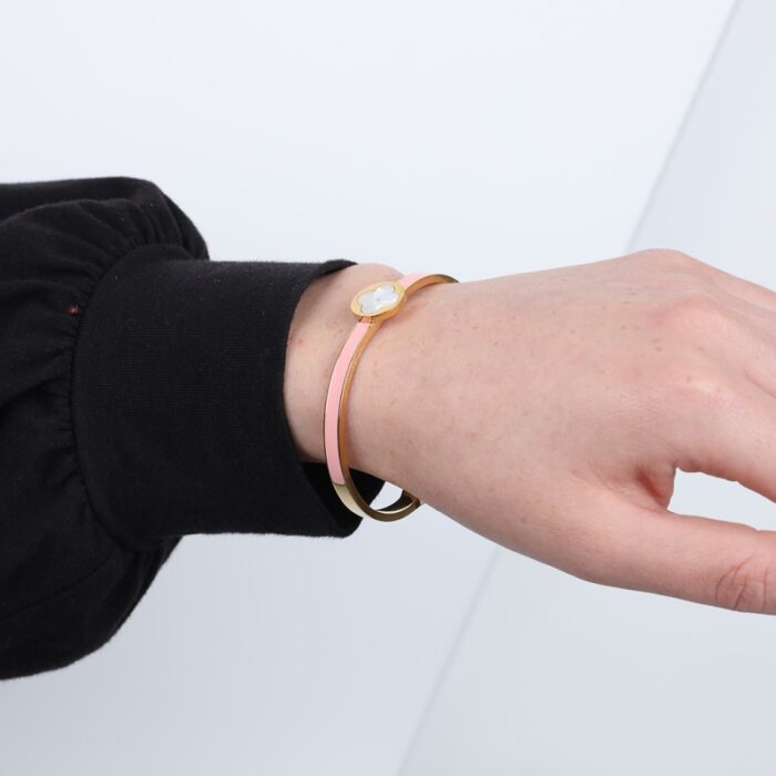 10336432_67dc583d5890c سوار ذهبي وزهري بتصميم وردة - الصورة 1