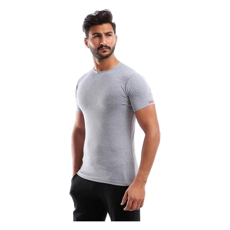 ⁦تيشيرت داخلي نص كم قطن ستريتش من قطونيل للرجال لون سكني- Cottonil Cotton Stretch Half Sleeve O- Silver⁩ - الصورة ⁦1⁩