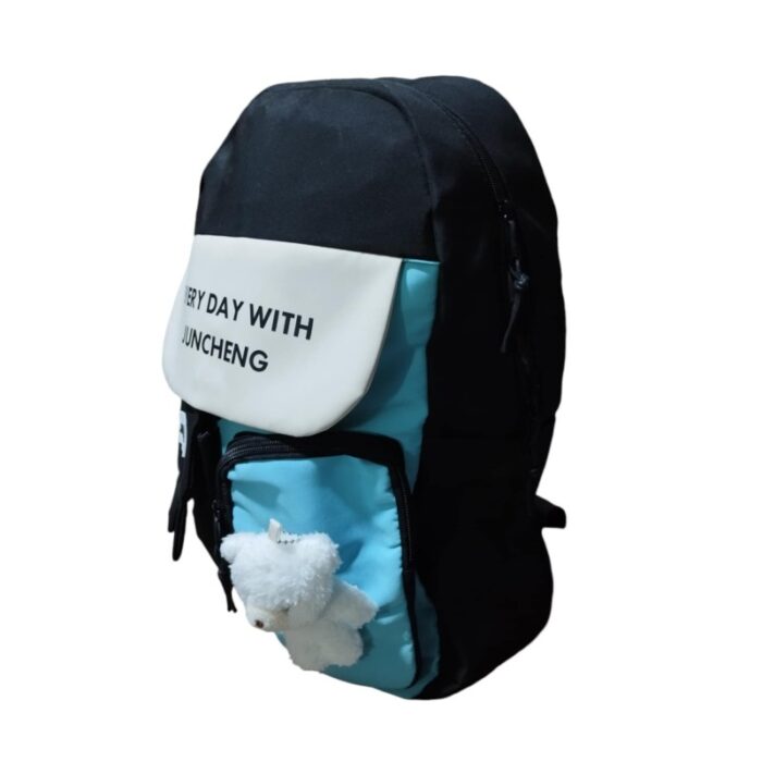 10336681_67dc599c5a81a شنطة مدرسة بناتي 18 انش مع تعليقة دبدوب ابيض لون اسود - الصورة 1