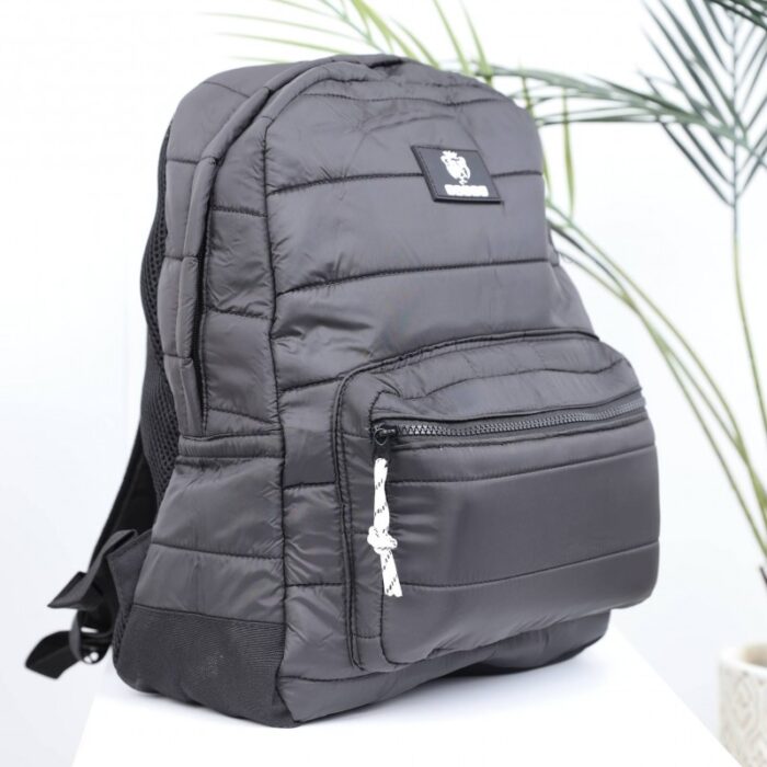 ⁦شنطة مدرسة 16 انش وجه نايلون للجنسين لون اسود⁩ - الصورة ⁦3⁩