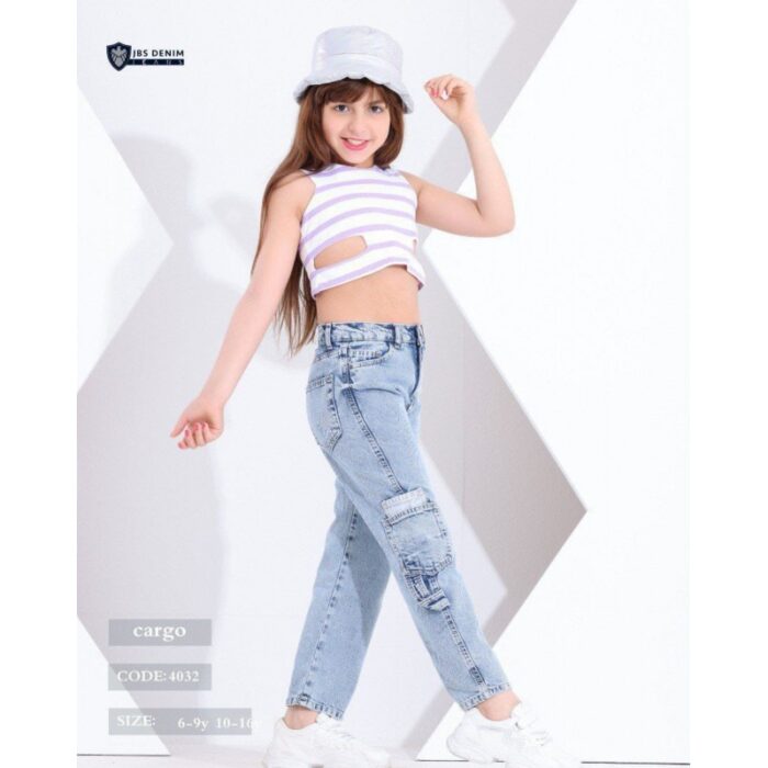 10336737_67dc5a08e6dd2 بنطال جينز بناتي لون أزرق فاتح - الصورة 1