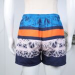 ⁦شورت برباط للرجال لون أزرق و أبيض⁩ - الصورة ⁦4⁩