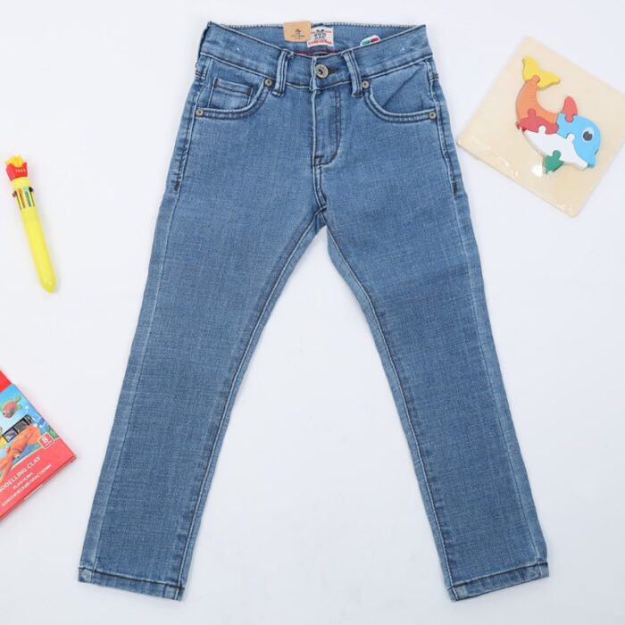 10336778_67dc5a961f3f7 بنطال جينز ولادي سليم فيت لون أزرق - الصورة 1