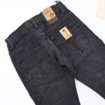 ⁦بنطال جينز سليم فيت ولادي لون أسود⁩ - الصورة ⁦8⁩