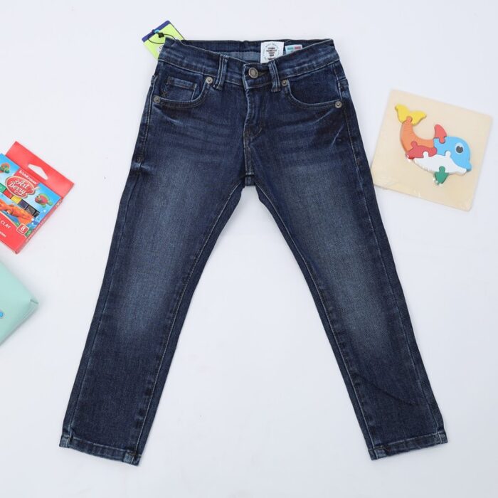 ⁦بنطال جينز سليم فيت ولادي لون أزرق غامق⁩ - الصورة ⁦4⁩