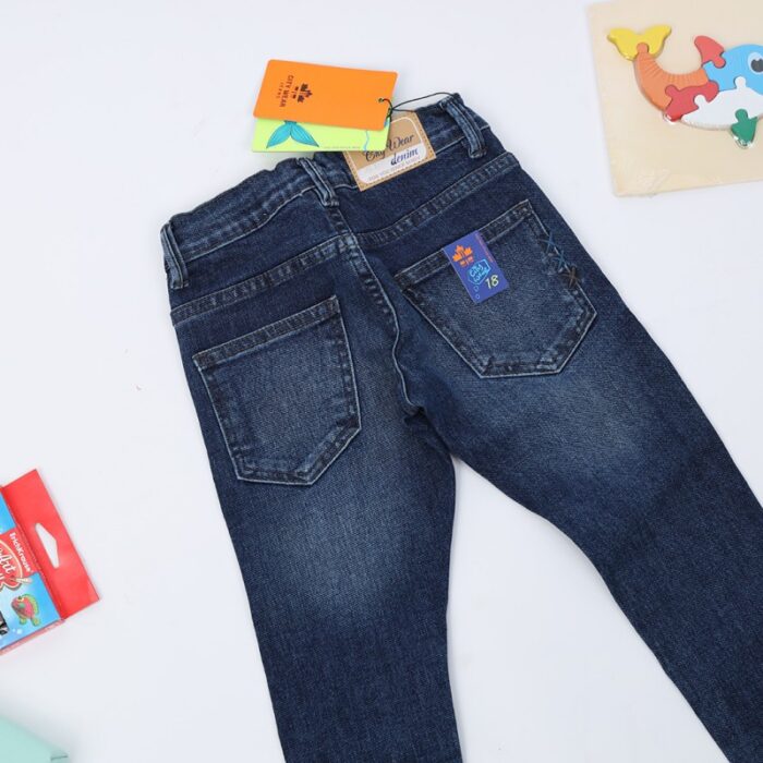 ⁦بنطال جينز سليم فيت ولادي لون أزرق غامق⁩ - الصورة ⁦7⁩