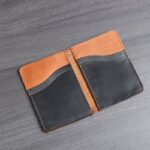 ⁦محفظة جلد شبابية من ايرون IRON للرجال لون كرميدي⁩ - الصورة ⁦2⁩