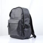 ⁦حقيبة مدرسية جلد لون أسود⁩ - الصورة ⁦8⁩