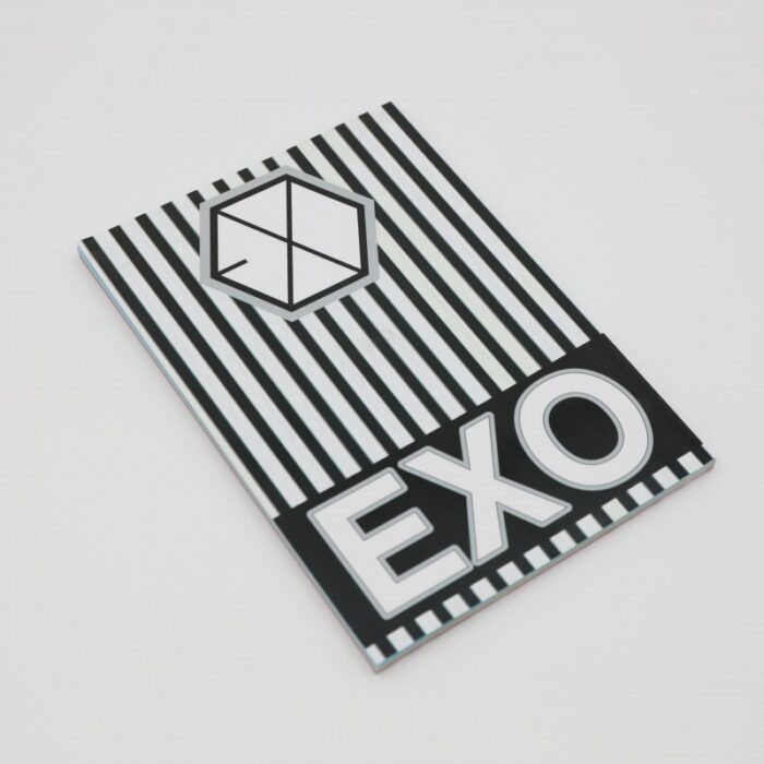 ⁦دفتر يوميات الطالب للمدرسة لون أسود وأبيض⁩ - الصورة ⁦2⁩