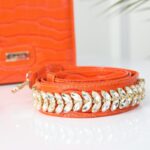 شنطة جلد ماركة GAIA للنساء لون برتقالي فاتح