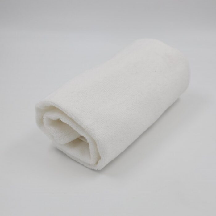 ⁦منشفة لون أبيض 94* 54 سم⁩ - الصورة ⁦14⁩