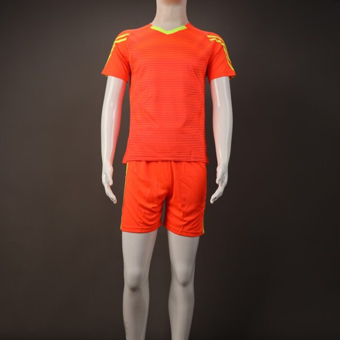 ⁦طقم رياضي (تيشيرت وشورت) للشباب لون برتقالي واصفر⁩ - الصورة ⁦11⁩