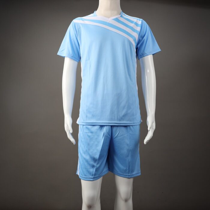 ⁦طقم رياضي (تيشيرت وشورت) للشباب لون أزرق وأبيض⁩ - الصورة ⁦9⁩