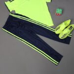 ⁦طقم رياضي (تيشيرت وبنطلون) للأطفال لون أصفر وأسود⁩ - الصورة ⁦6⁩