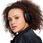 ⁦سماعات رأس لاسلكية من سكل كاندي لون اسود-Skullcandy Hesh ANC Noise Canceling Wireless Headphones in True Black⁩ - الصورة ⁦8⁩