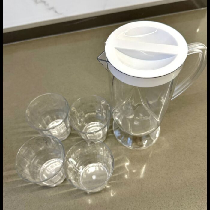 ⁦طقم شاف بلاستيك مع غطاء مع 4 كاسات لون شفاف⁩ - الصورة ⁦2⁩