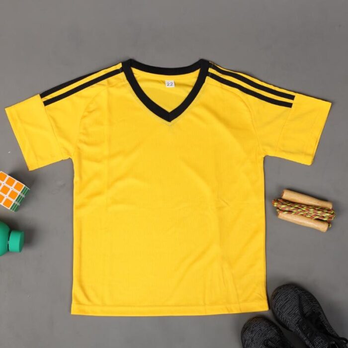 ⁦طقم رياضي (تيشيرت وشورت) للأطفال لون أصفر⁩ - الصورة ⁦11⁩