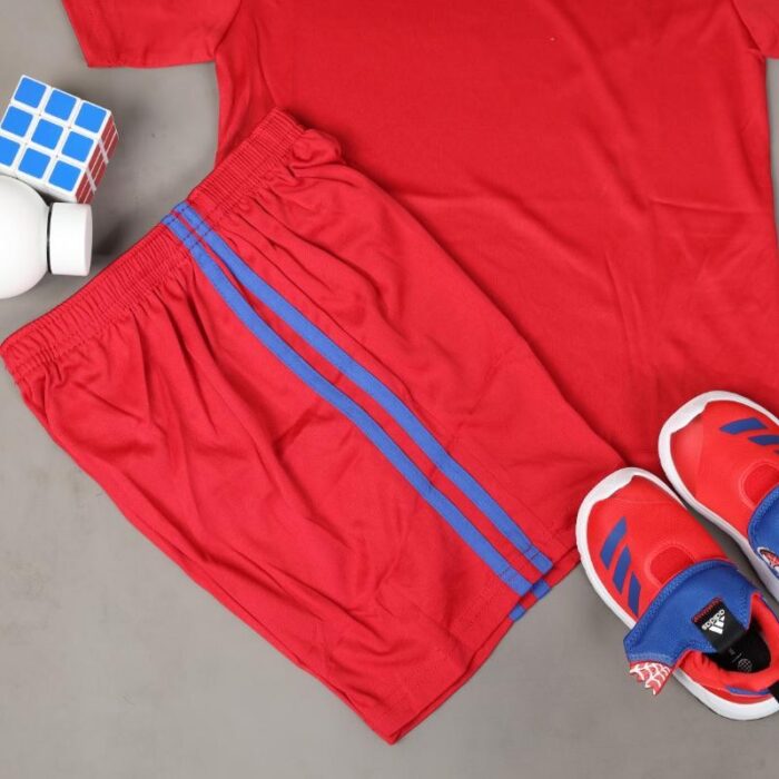 ⁦طقم رياضي (تيشيرت وشورت) للأطفال لون أحمر⁩ - الصورة ⁦4⁩