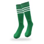 ⁦جوارب كرة قدم رياضية طويلة للشباب لون أخضر مخطط أبيض من أعلى⁩ - الصورة ⁦11⁩