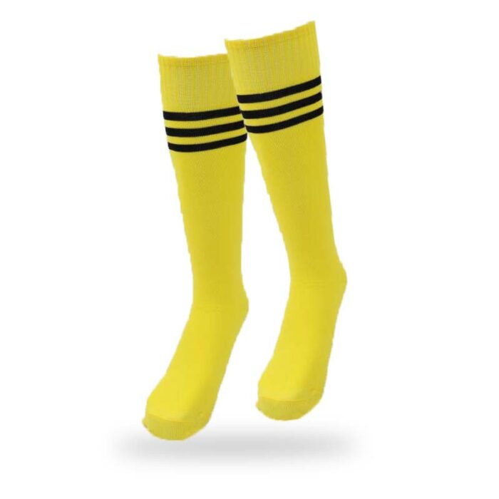 ⁦جوارب كرة قدم رياضية طويلة للشباب لون أصفر مخطط أسود من أعلى⁩ - الصورة ⁦11⁩