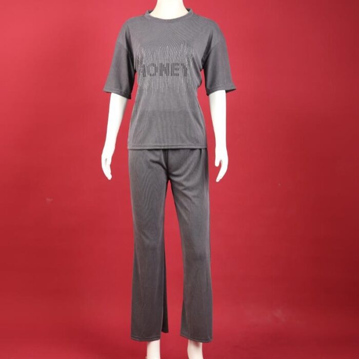 ⁦بجامة نص كم للنساء لون سكني غامق⁩ - الصورة ⁦3⁩