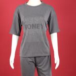 ⁦بجامة نص كم للنساء لون سكني غامق⁩ - الصورة ⁦4⁩