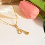 ⁦سلسال بتصميم إجاصة مع زركون أبيض لون ذهبي⁩ - الصورة ⁦5⁩