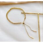 سوار ذهبي بتصميم ناعم