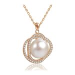 ⁦سلسال ذهبي بتصميم زركون أبيض مع لولو⁩ - الصورة ⁦4⁩