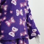 ⁦بيجامة صوف للنساء لون بنفسجي بتصميم فراشة⁩ - الصورة ⁦4⁩