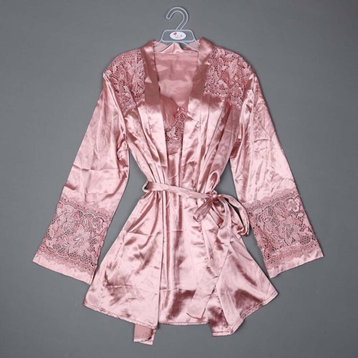 103374996_67dc634fa06f6 طقم لانجري عرايس لون زهري One Size - الصورة 1