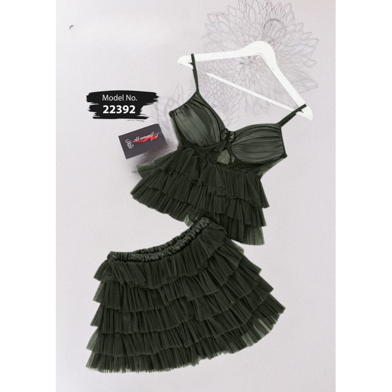 103375034_67dc6395e47ed طقم لانجري لون زيتي One Size - الصورة 1