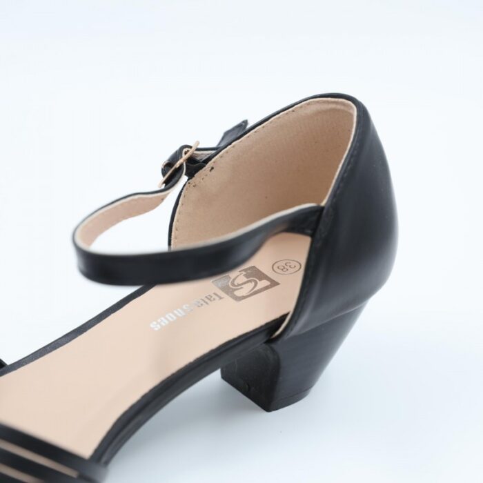 ⁦صندل بكعب للنساء لون أسود⁩ - الصورة ⁦4⁩