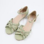 ⁦صندل بكعب للنساء لون أخضر وبيج⁩ - الصورة ⁦4⁩