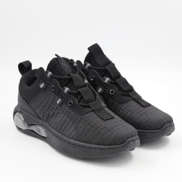 1033751256_67dc644bb450a حذاء رياضي للرجال لون أسود - الصورة 1