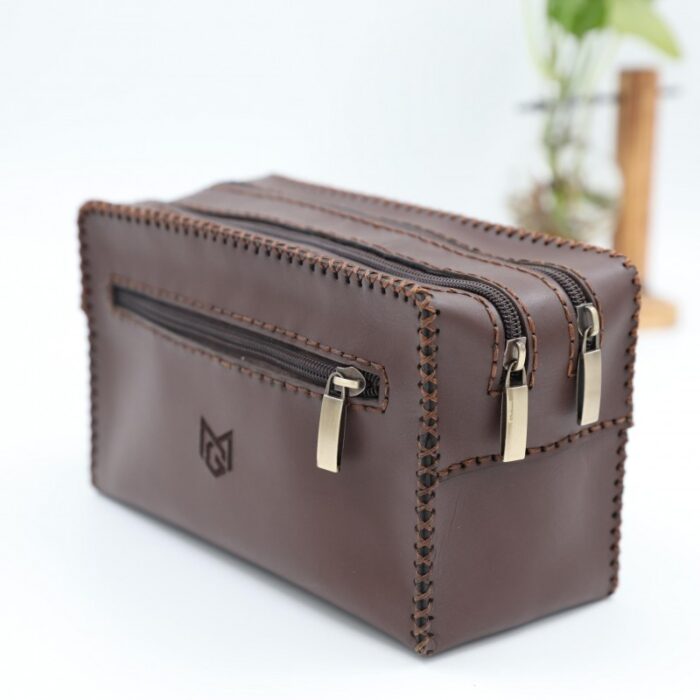 1033751257_67dc644be8be1 حقيبة يد جلد طبيعي للجنسين لون بني غامق - الصورة 1