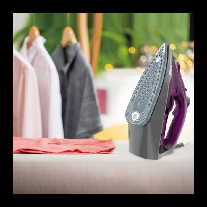 ⁦مكوى بخار من تيفال 2600 واط لون بنفسجي⁩ - الصورة ⁦4⁩