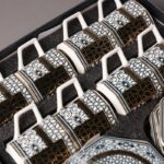 طقم فناجين قهوة مع صحون عدد 12 لون مزخرف ذهبي واسود